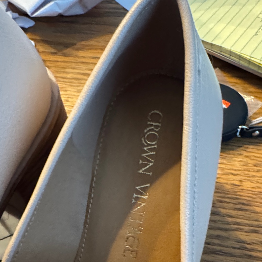 Crown Vintage Women's Cream Heels - Picture 6 of 7